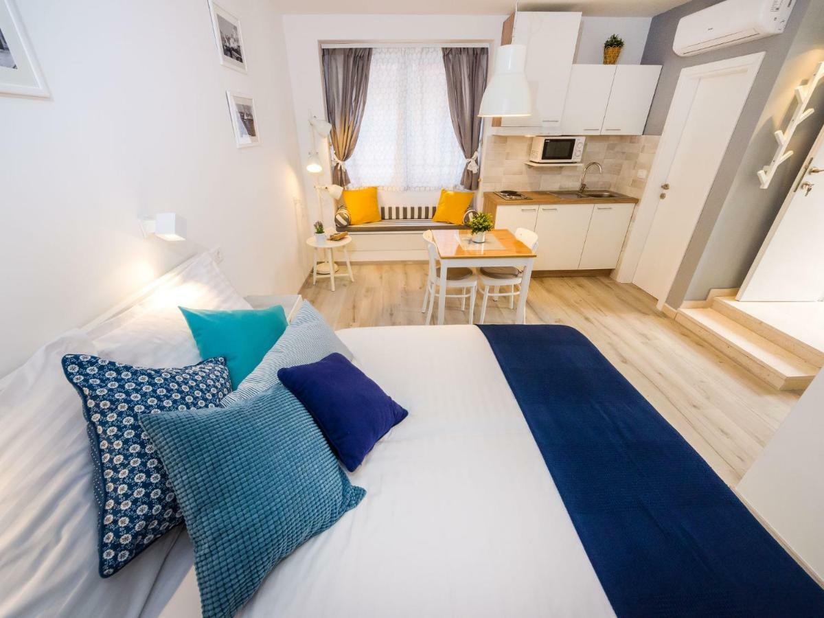 Navis Luxury Apartments โวดีเซ ภายนอก รูปภาพ